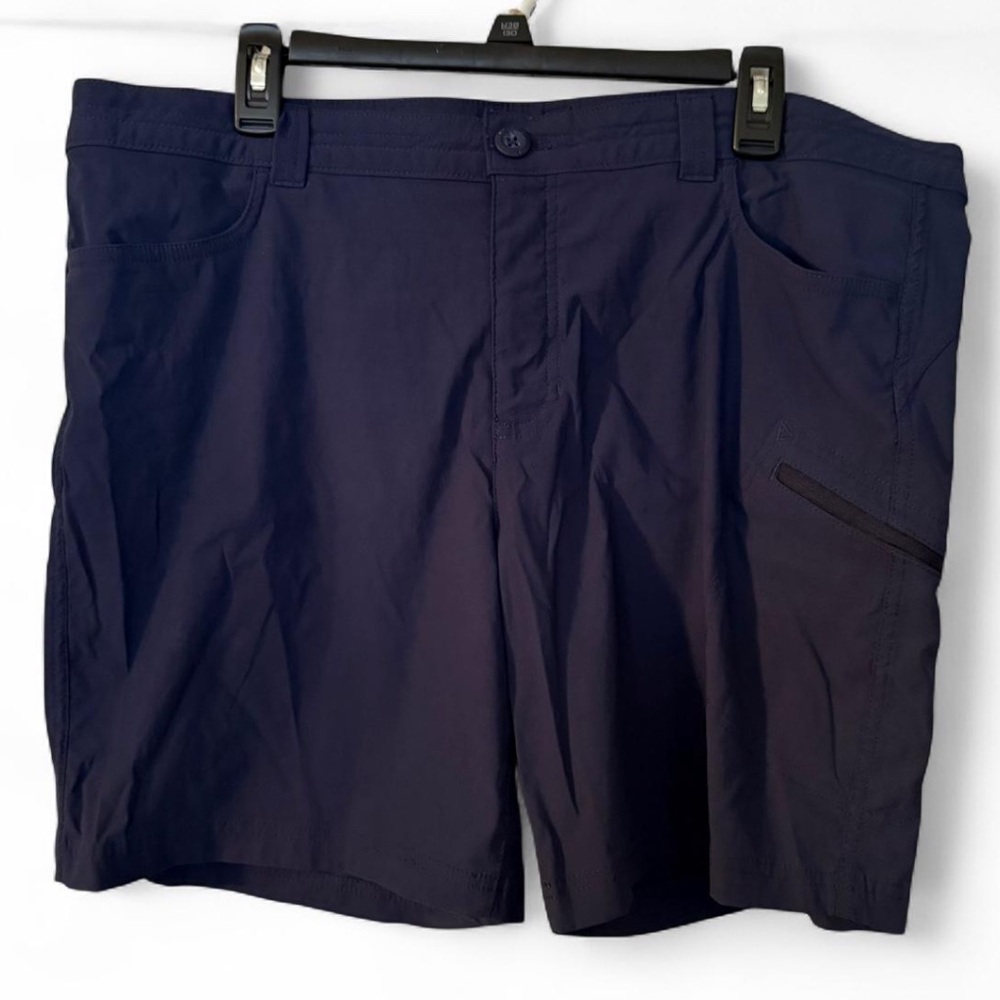 Eddie Bauer Women's Navy Athletic Shorts